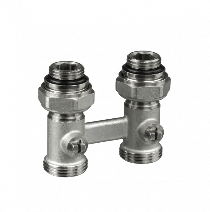 Комплект: 003L0394R_	клапан запорный LV-KB DN 15 PN 10, Т=95 °С, угловой, с переходниками, без возможности опорожнения, для нижнего присоединения к радиатору; 013G7084R_Термостатический элемент TR 84, жидкостной датчик, для установки на клапаны TR-N и TR-